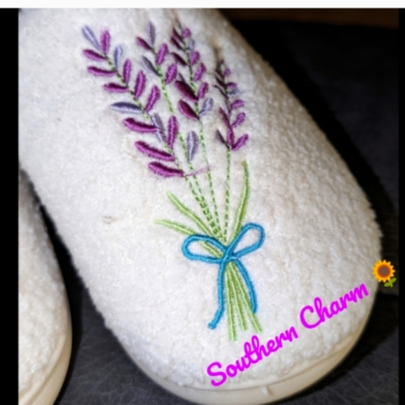 Cozy Cream Slippers with Lavender Embroidery Taylor Swift Song. - Picture 5 of 7